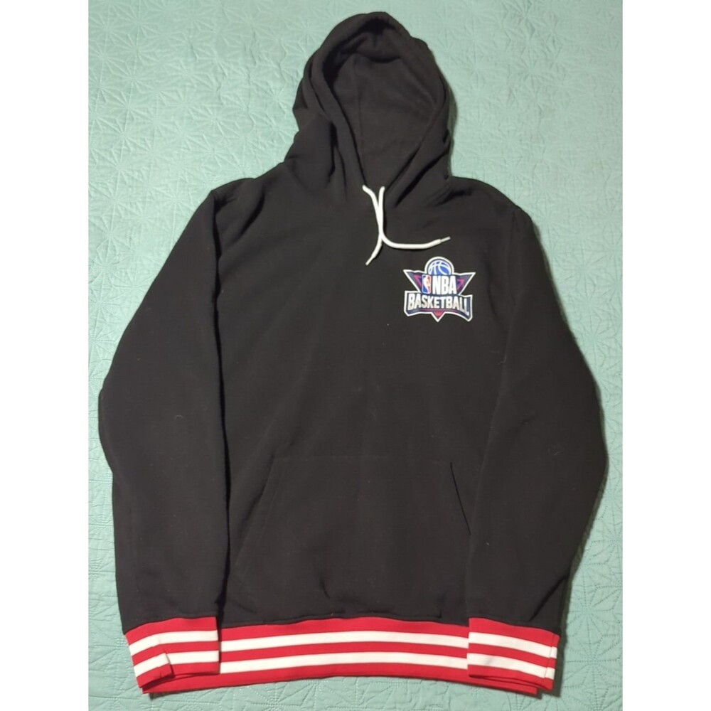 NBA Basketball Black Hoodie Sweatshirt Sz L Front & Back Graphics Red White Cuff